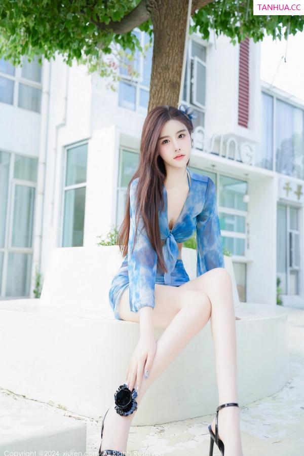   [XiuRen]高清写真图 2024.06.28 No.8779 Erikaki 性感比基尼第25张图片